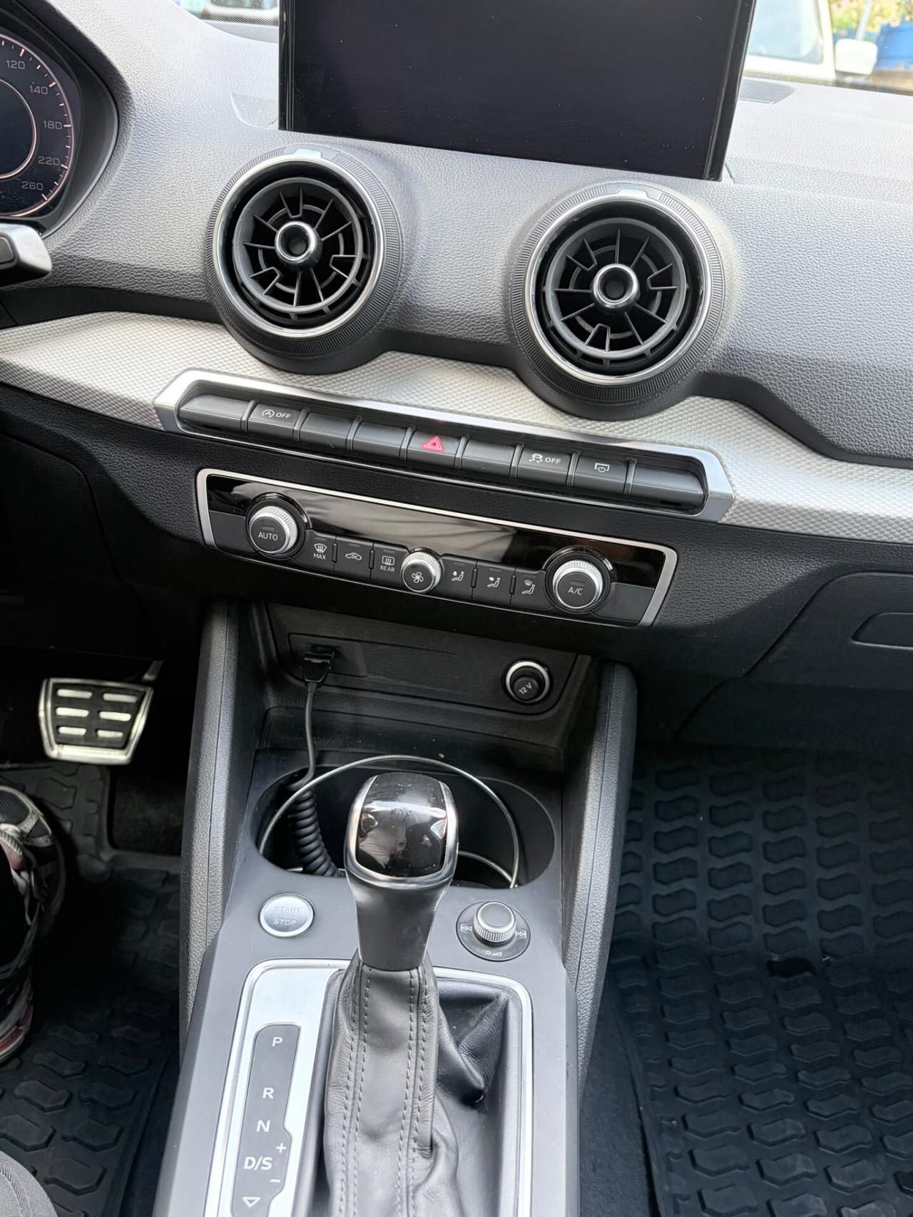 Audi Q2 35 TDI S tronic Admired