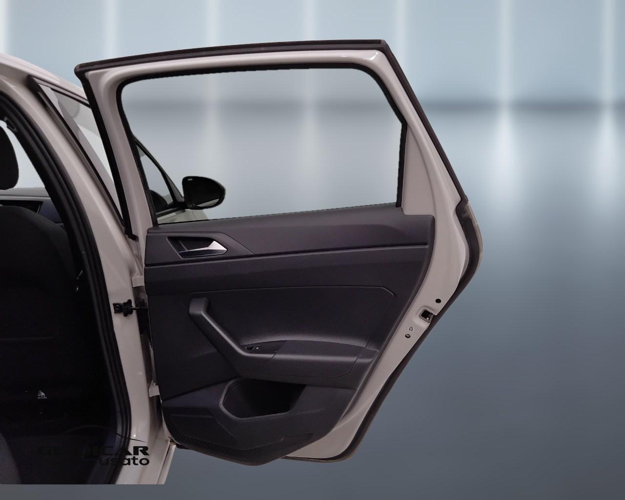 VOLKSWAGEN Taigo - Taigo 1.0 tsi R-Line 110cv dsg