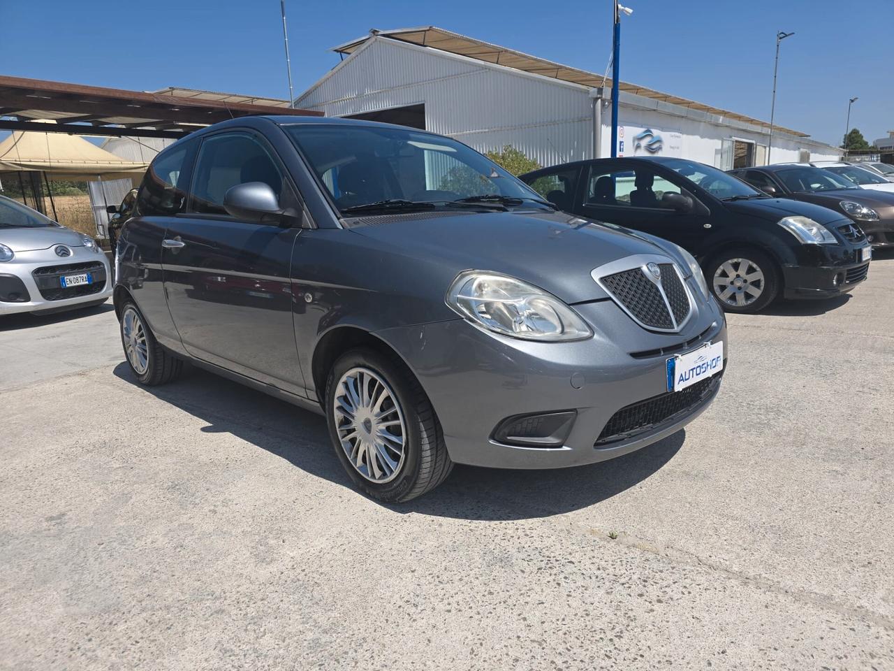 Lancia Ypsilon 1.2 Oro
