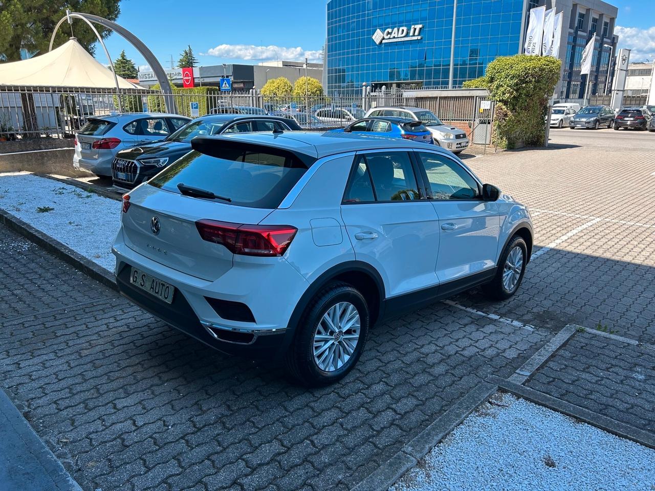 Volkswagen T-Roc 1.6 tdi Business NEOPATENTATI