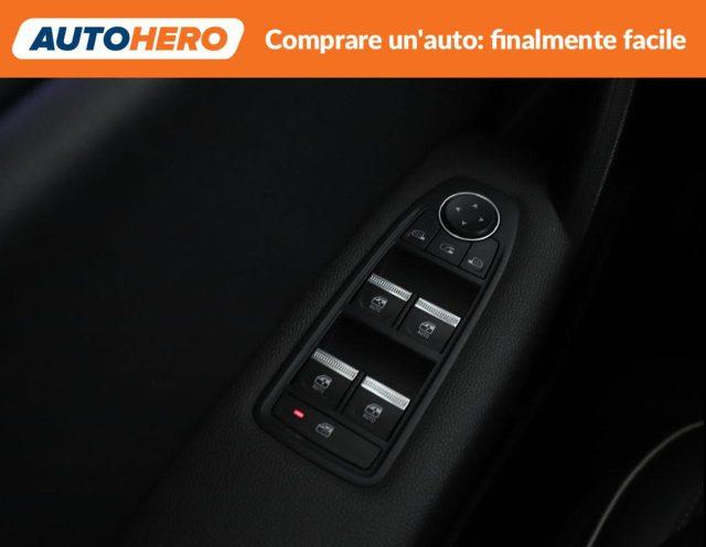 RENAULT Captur Plug-in Hybrid E-Tech 160 CV Intens
