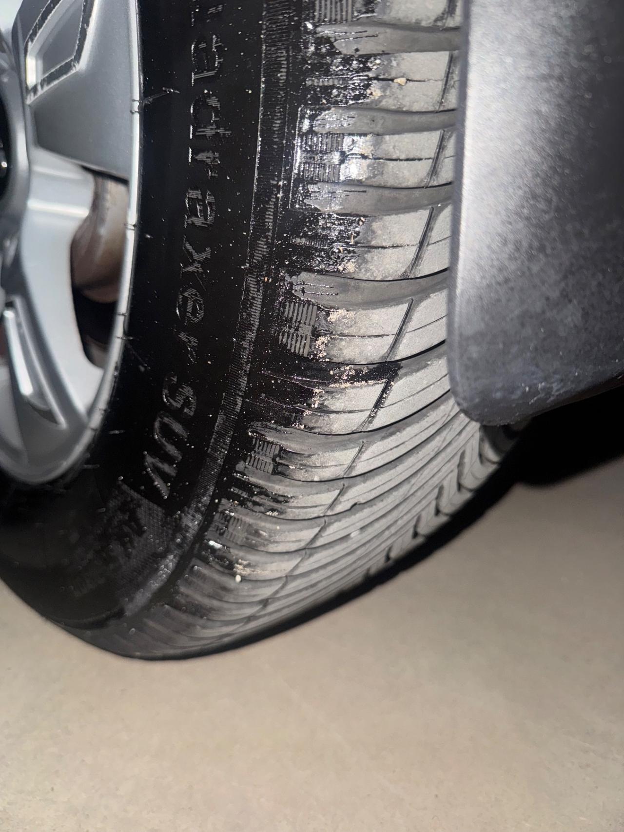 Mahindra XUV500 2.2 16V FWD W8