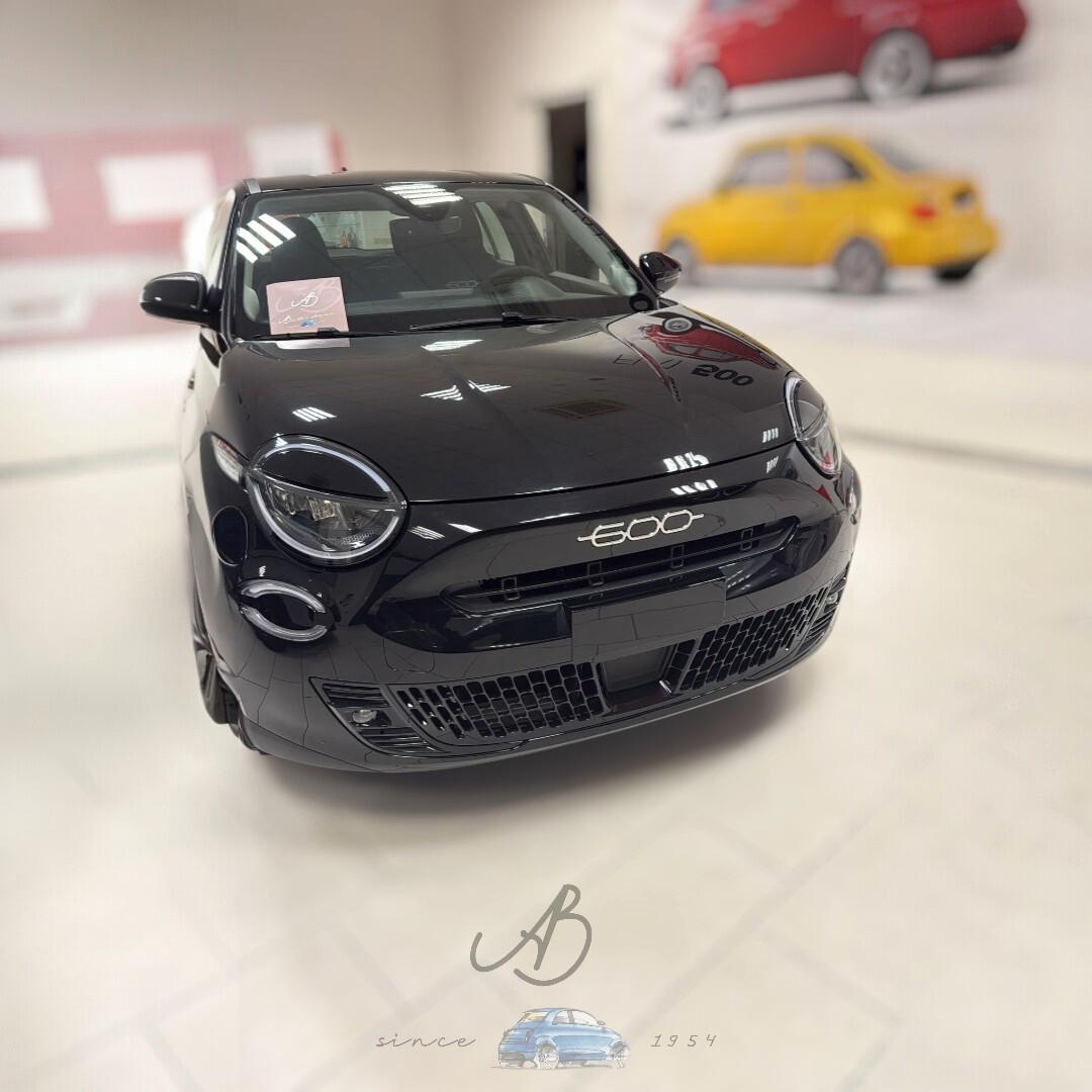 Fiat 600 Hybrid 110 CV DCT MHEV