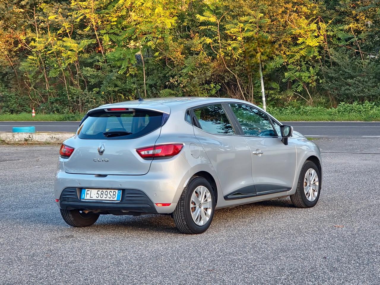 Renault Clio TCe 12V 90 CV GPL- Benzina 2017-E6B Manuale