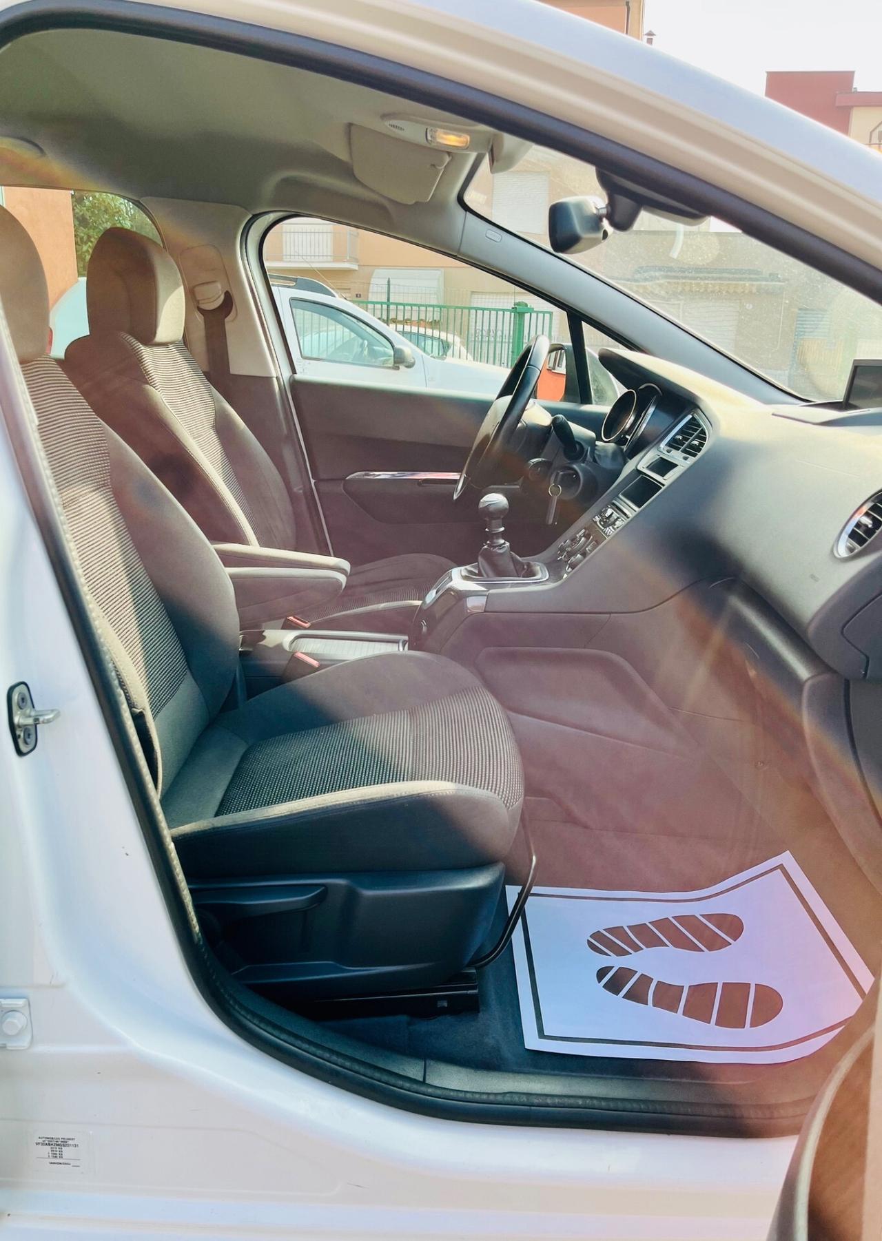 Peugeot 5008 BlueHDi 120 S&S Allure