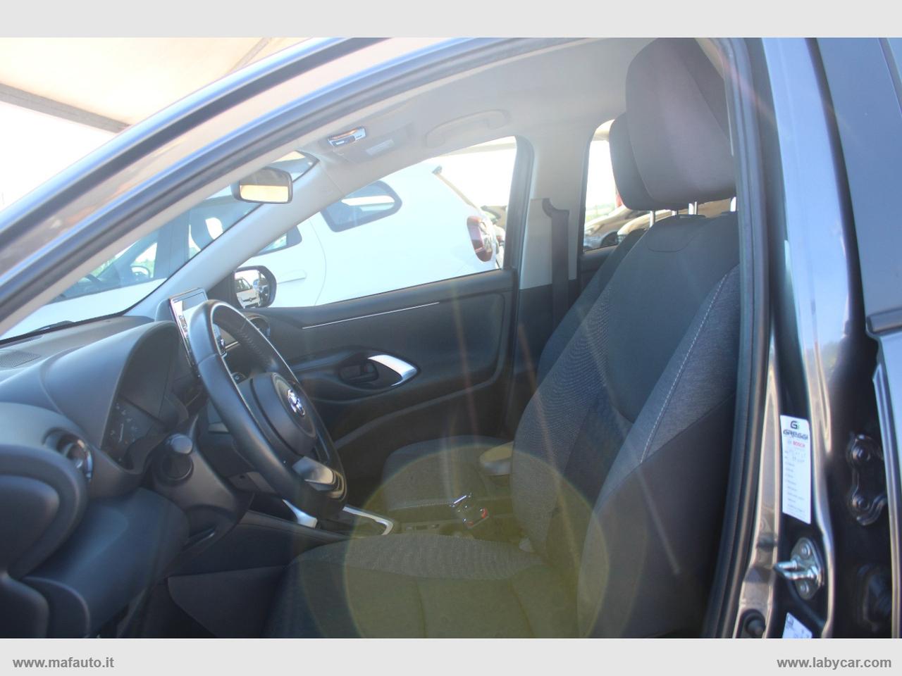 TOYOTA Yaris 1.5 Hybrid 5p. Business