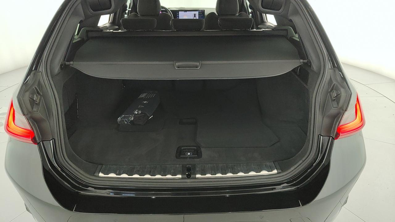 BMW Serie 3 G21 2022 Touring - 320d Touring mhev 48V xdrive MSport auto