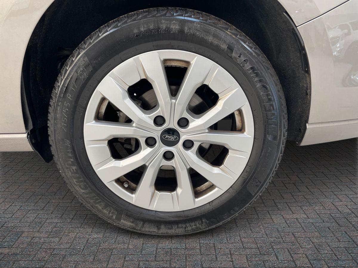 FORD Tourneo Connect V761 2.0 ecoblue 122c