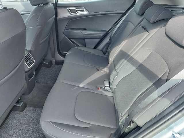 Kia Sportage 1.6 CRDi MHEV Business