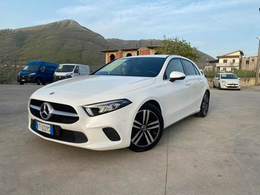 Mercedes-benz A 180 d Automatic Business Extra 2019