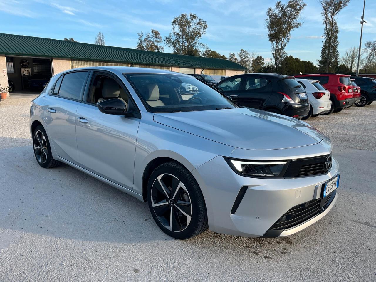 Opel Astra 1.2 Turbo 130 CV Elegance