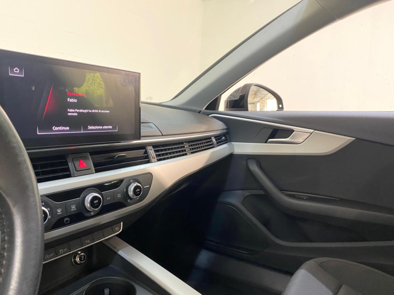 Audi A4 40 TDI quattro S tronic Business