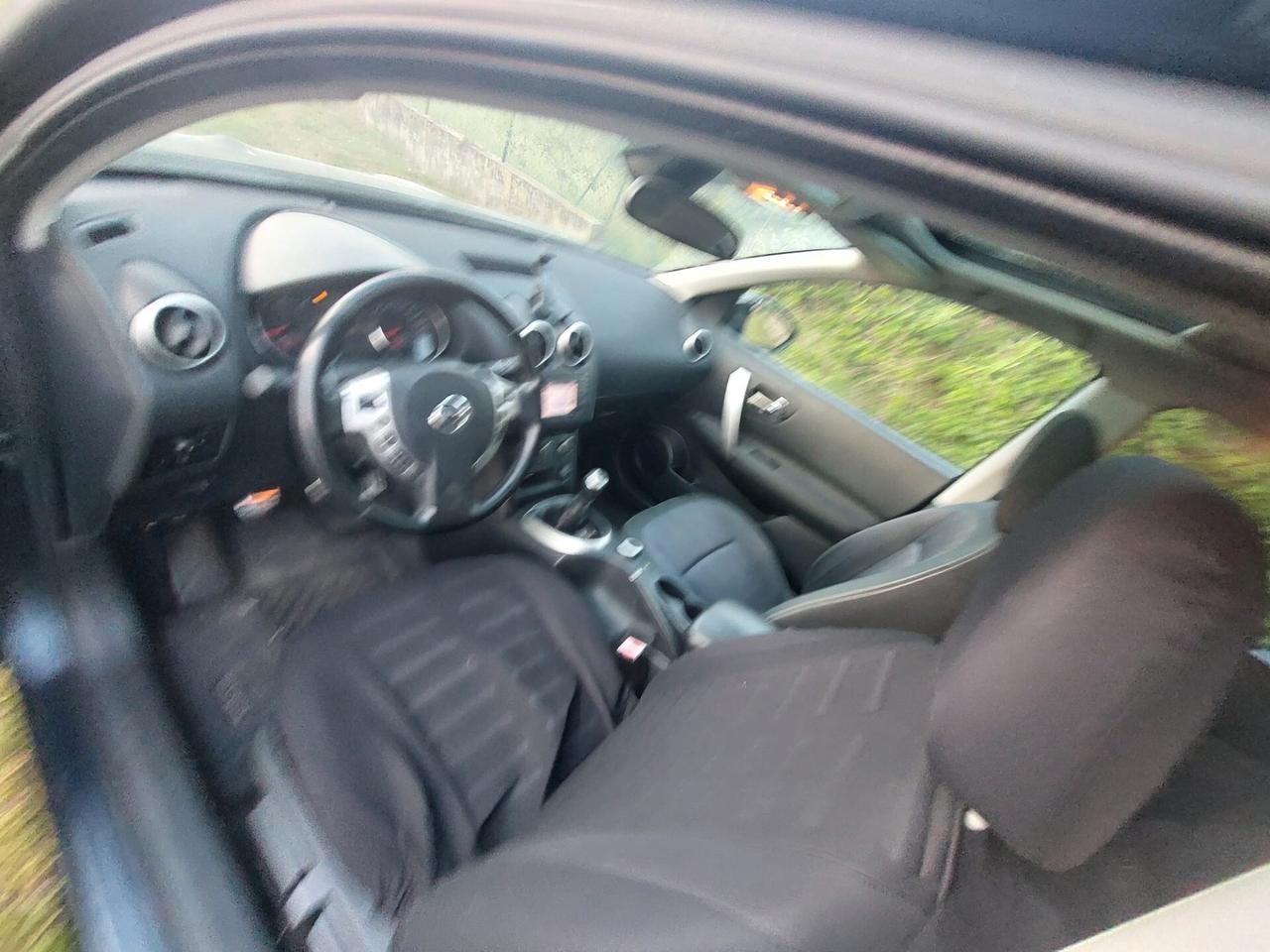 Nissan Qashqai Qashqai+2 2.0 dCi DPF Tekna