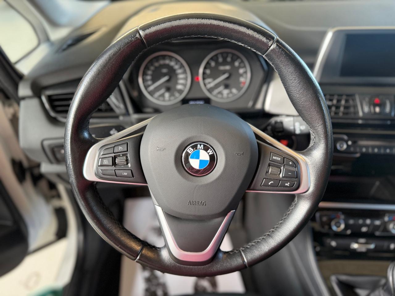 Bmw 2er Active Tourer 218i Advantage NEOPATENTATI