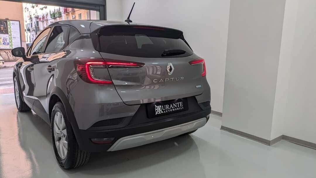 Renault Captur Full Hybrid E-Tech 145 CV Zen