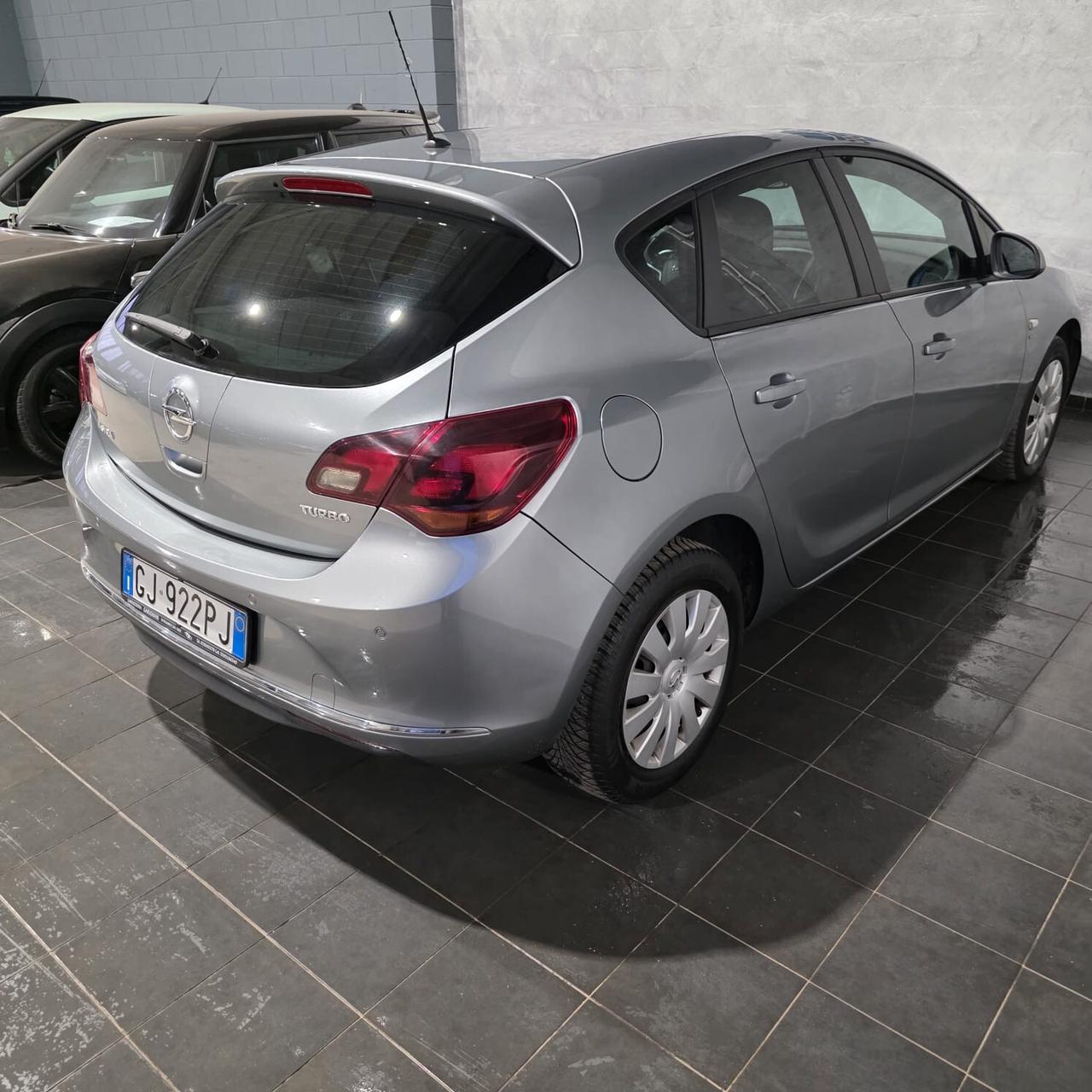 Opel Astra 1.4 Turbo COSMO NEOPATENTATI AUTOMATICA XENON