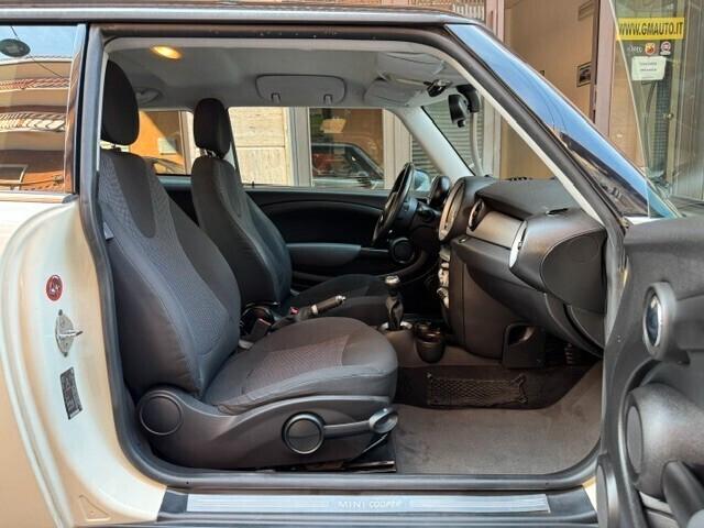 Mini Cooper D - 1.6 D 110 CV - Pepper