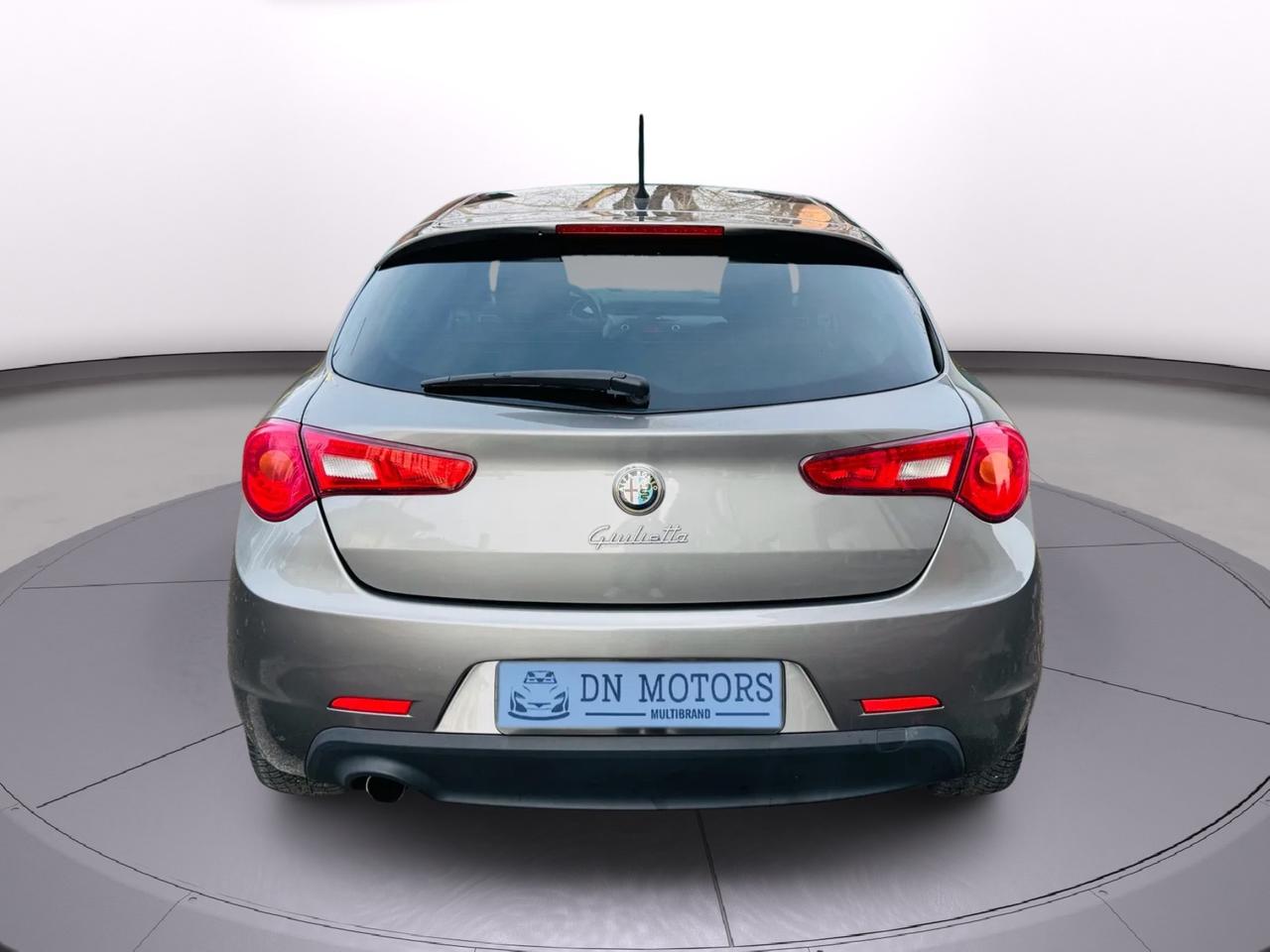 Alfa Romeo Giulietta 1.4 benzina/gpl 2014 neo patentati