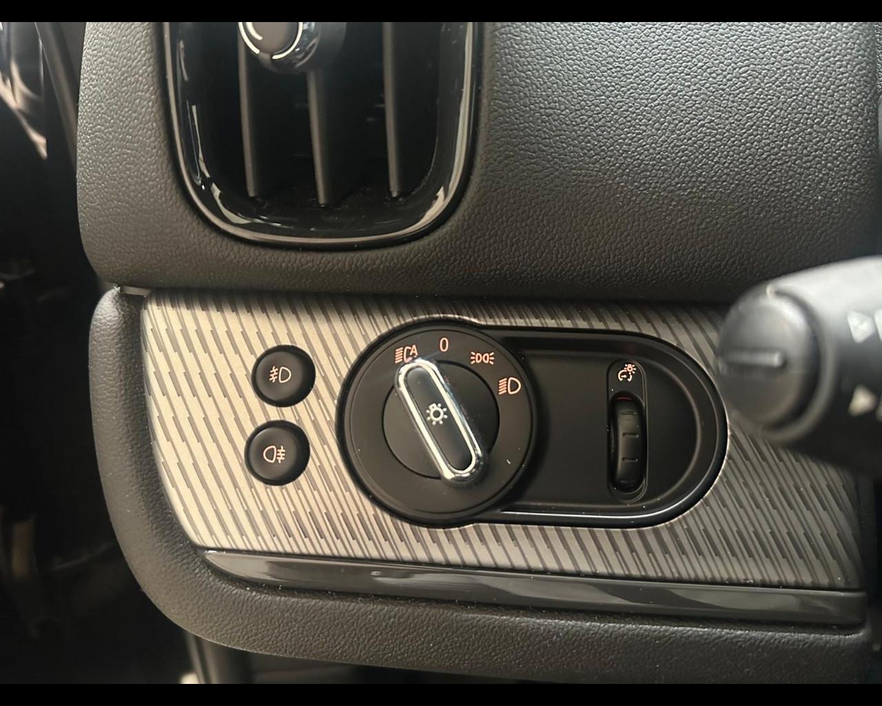 MINI Mini Countrym.(F60) - Mini 2.0 Cooper SD Yours Countryman ALL4