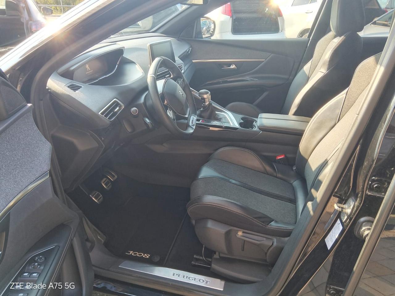 Peugeot 3008 1.5 Diesel Neopatentati