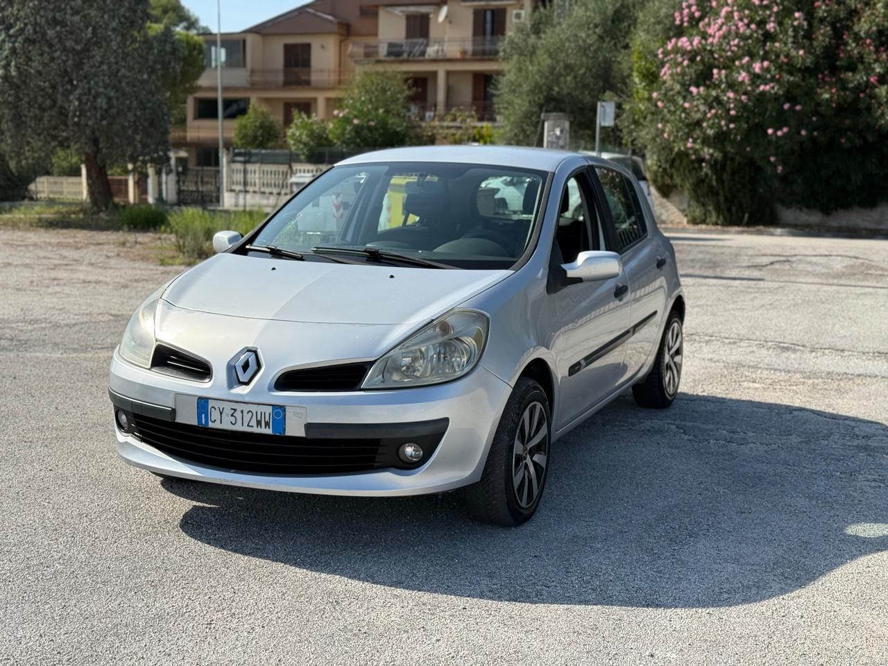 Renault Clio 5porte Diesel 1.5 dCi Neopatentati