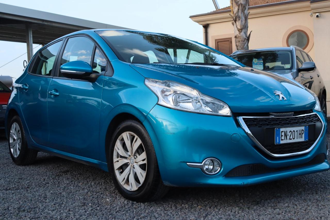 Peugeot 208 1.6 e-HDi 92 CV Stop&Start 5 porte Allure