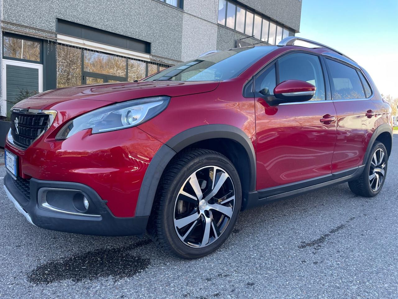Peugeot 2008 PureTech Turbo 130*Automatik*Navi*solo 77000km