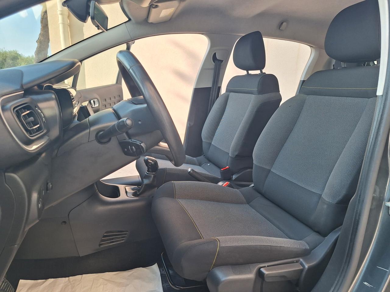 Citroen C3 1.6 hdi 75 cv Shine CARPLAY