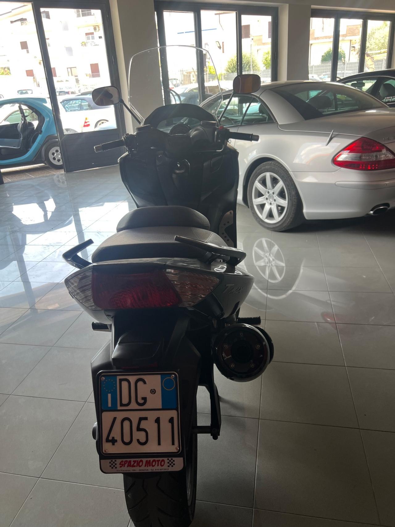 Yamaha T Max