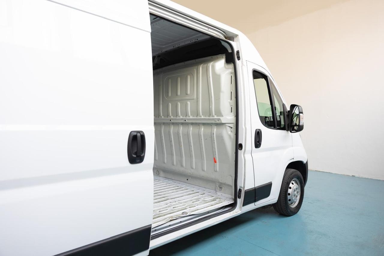 Peugeot Boxer 2.2 bluehdi 140cv ses l2h2 iva esposta