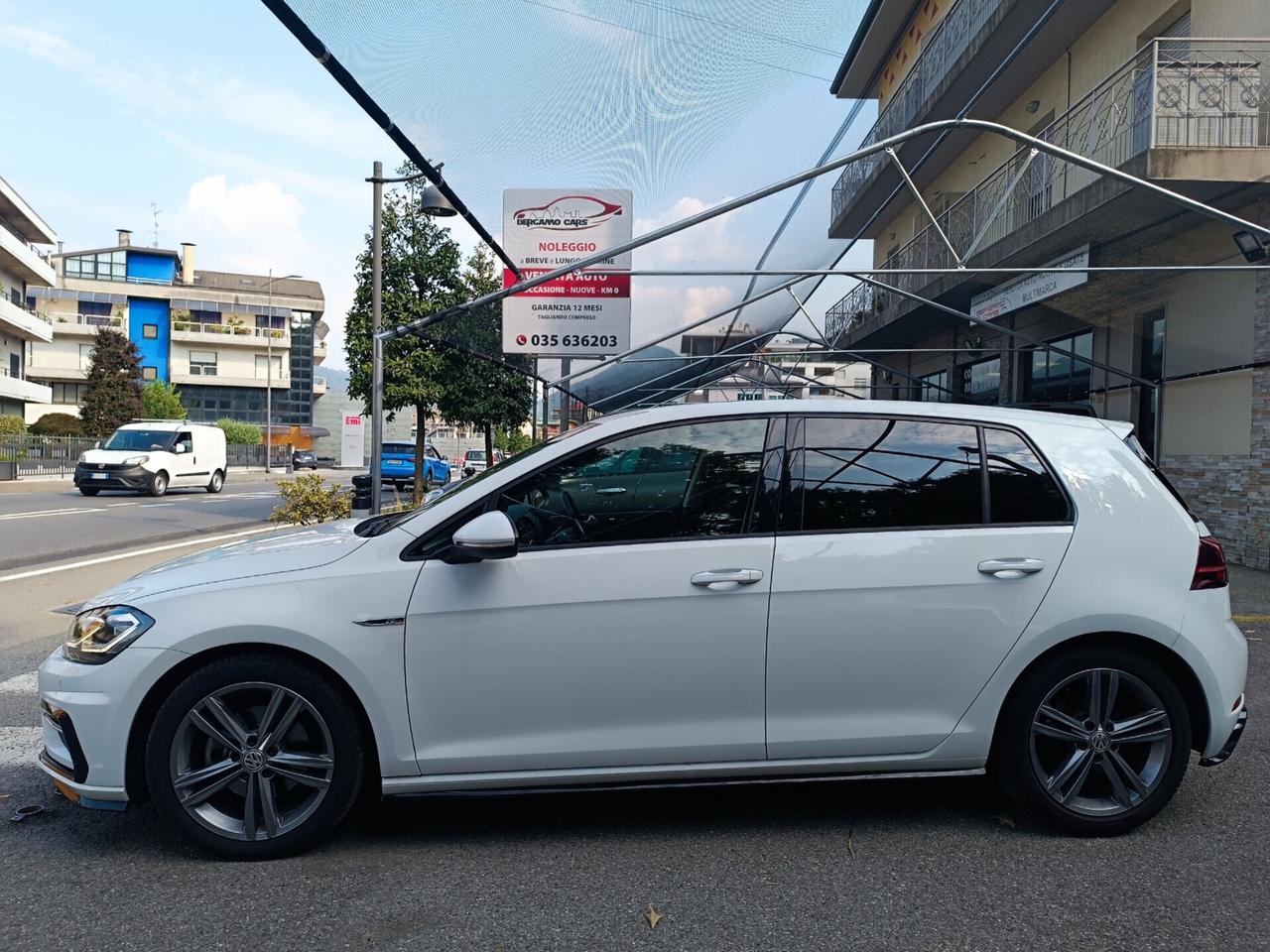 Volkswagen Golf 1.5 TSI DSG R-LINE Sport 150 CV