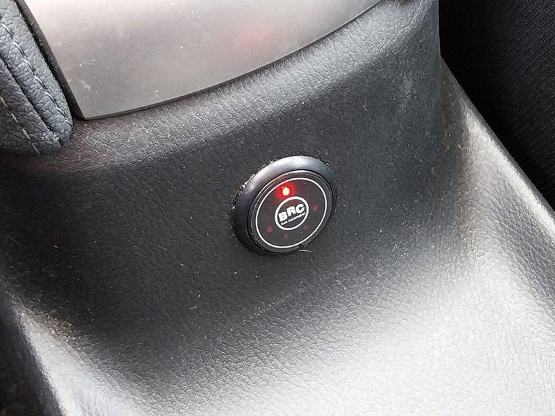 Nissan Micra 1.0 ig-t Eco Acenta Gpl