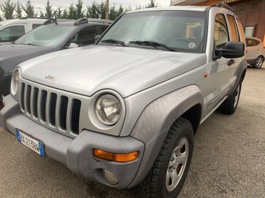 Jeep Cherokee 2.5 CRD Sport