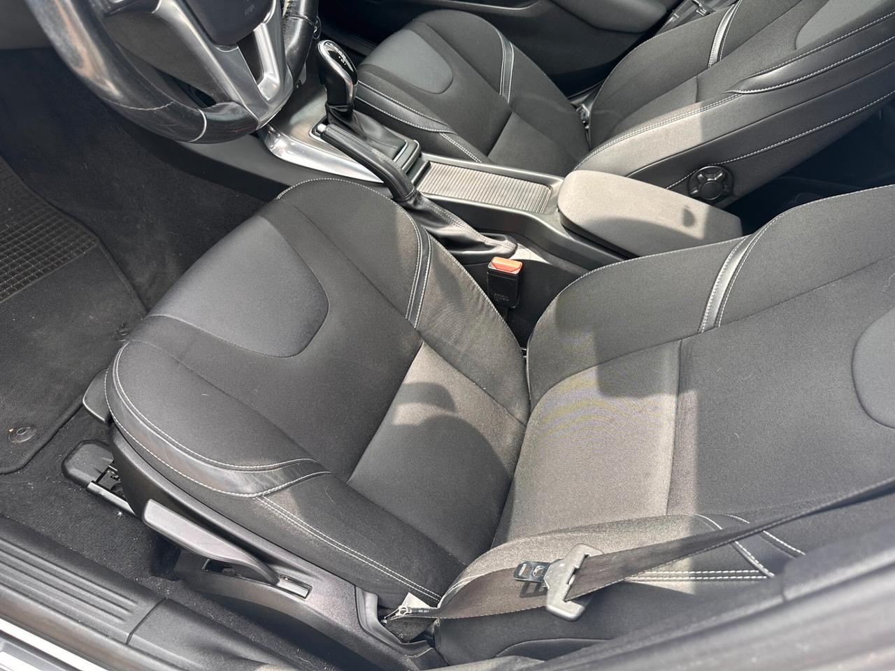 Volvo V40 D2 1.6 Powershift Business Edition