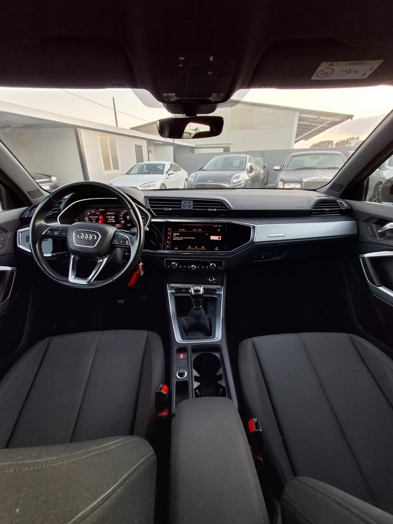 Audi Q3 2.0 TDI 150 CV quattro Business