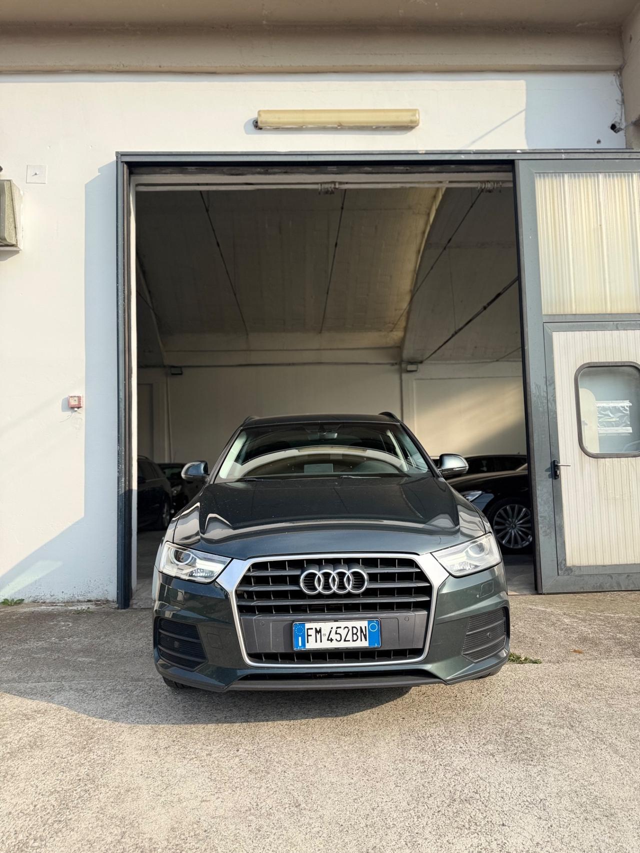 Audi Q3 2.0 TDI 120 CV