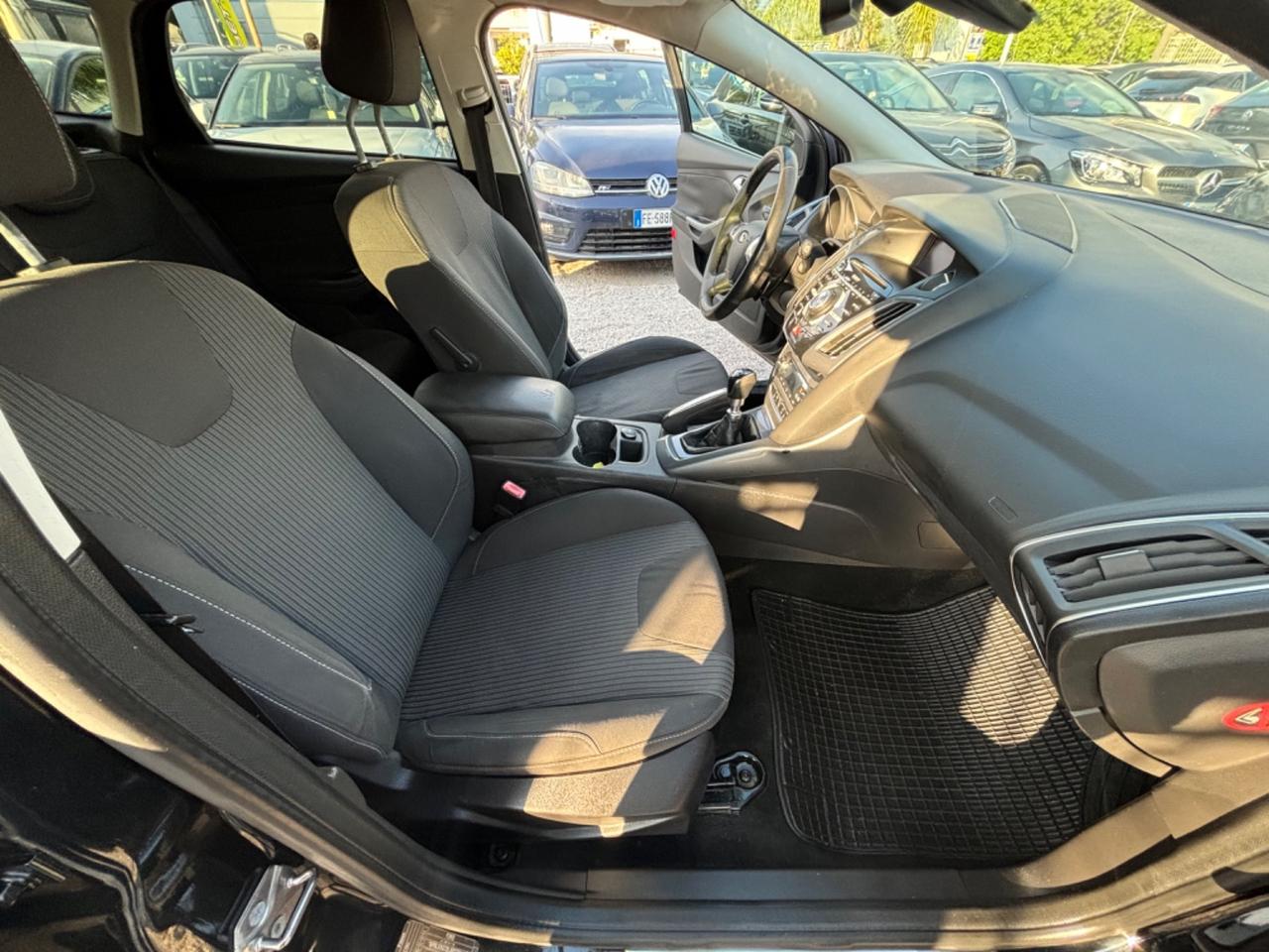 FORD FOCUS 1.6 TDCI 115CV TITANIUM