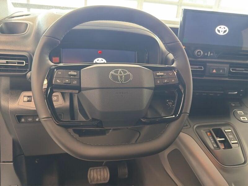Toyota Proace City Verso 1.5D 130Cv S&S A/T L2 D Luxury