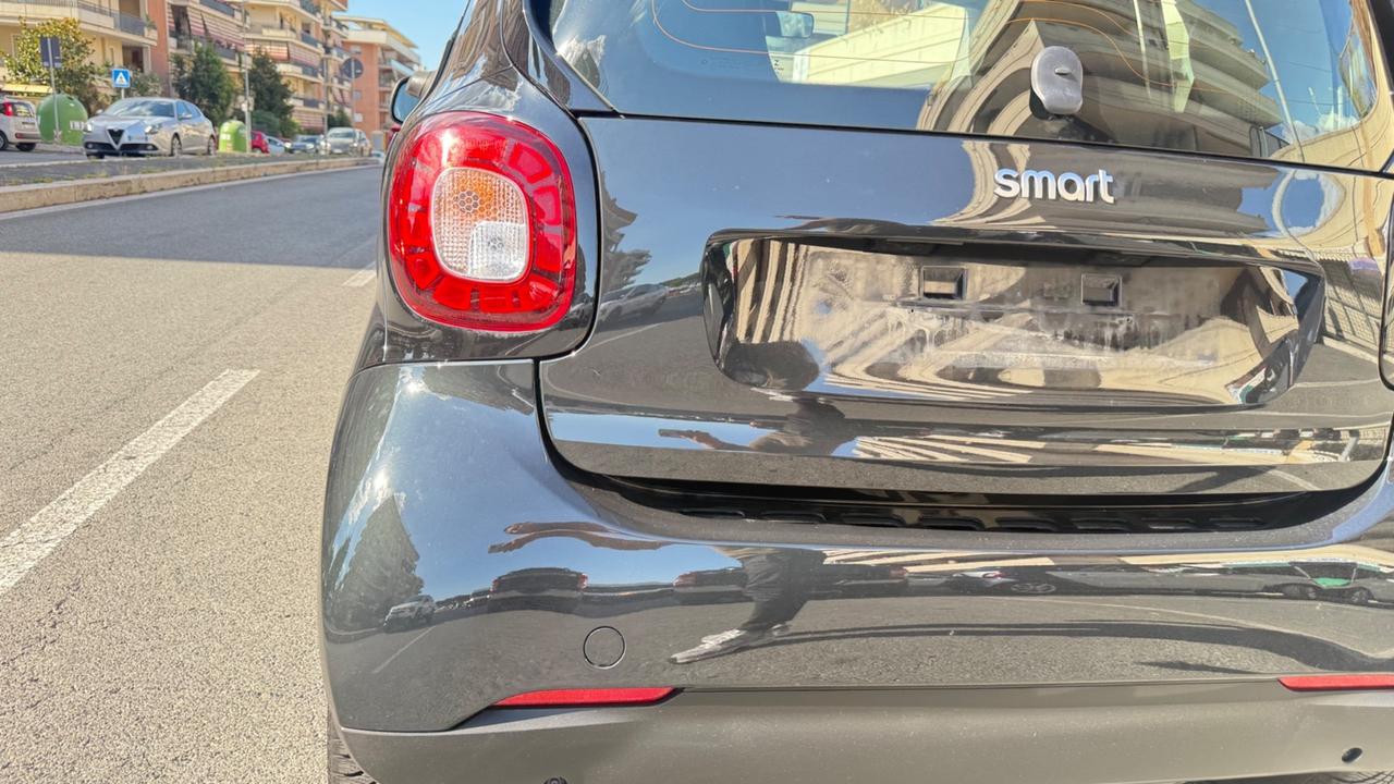 Smart ForTwo 90 0.9 Turbo twinamic PassionLED NAVI PANORAMA CERCHI PDC