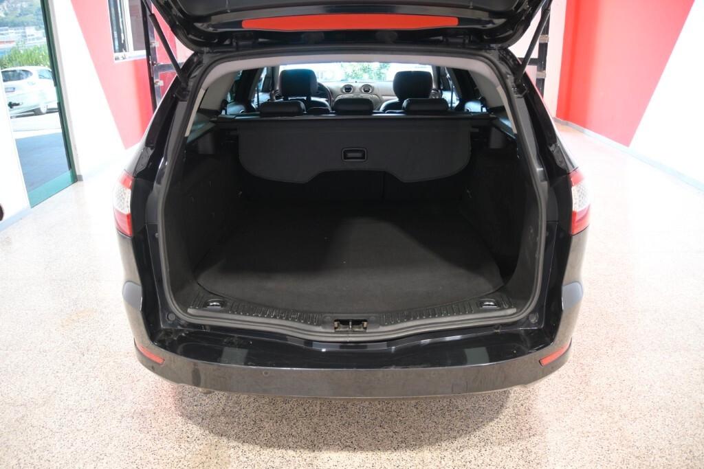 Ford Mondeo 2.0 TDCi 140 CV 4 porte Titanium DPF