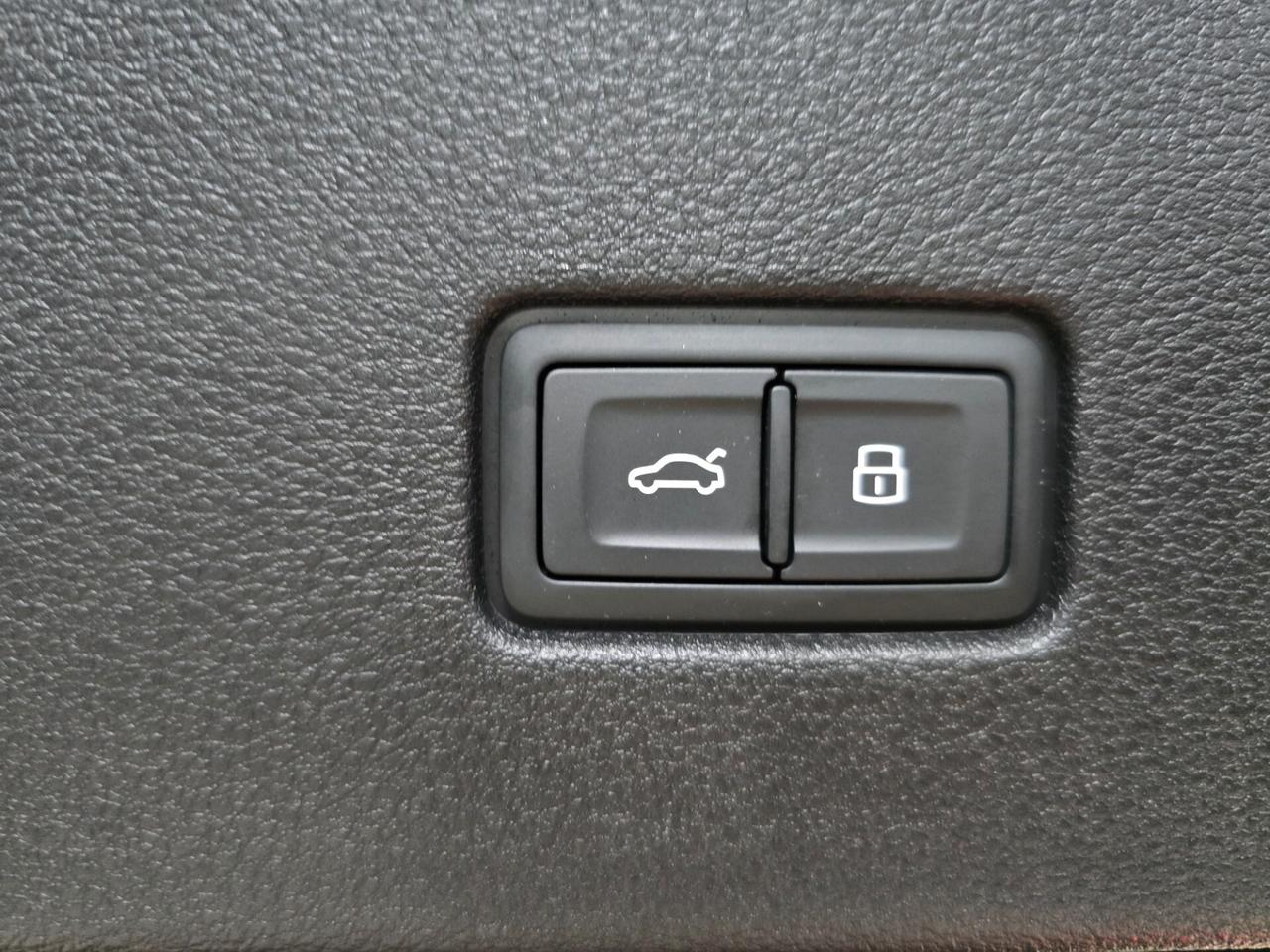 Audi Q8 50 TDI 286 CV quattro tiptronic Sline