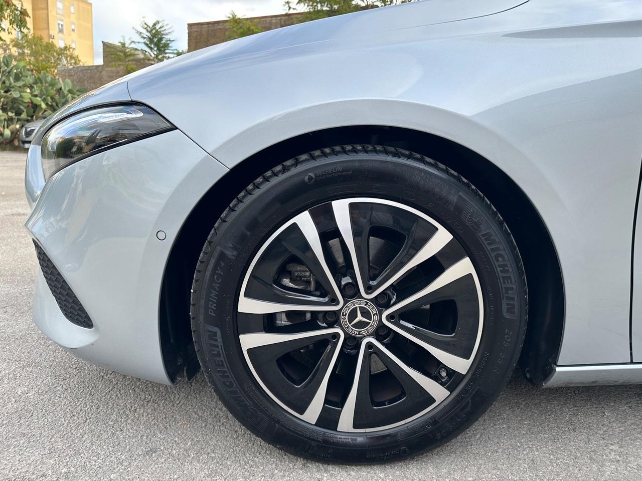 Mercedes-benz A 180d 2.0 Advanced 116 cv- 2025