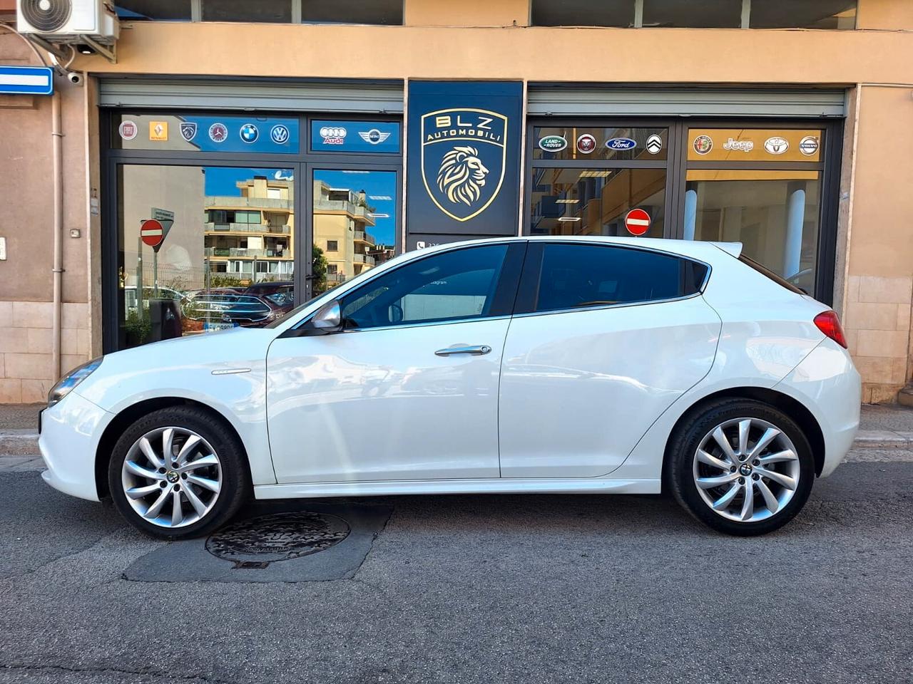 Alfa Romeo Giulietta 1.6 JTDm-2 105 CV Exclusive