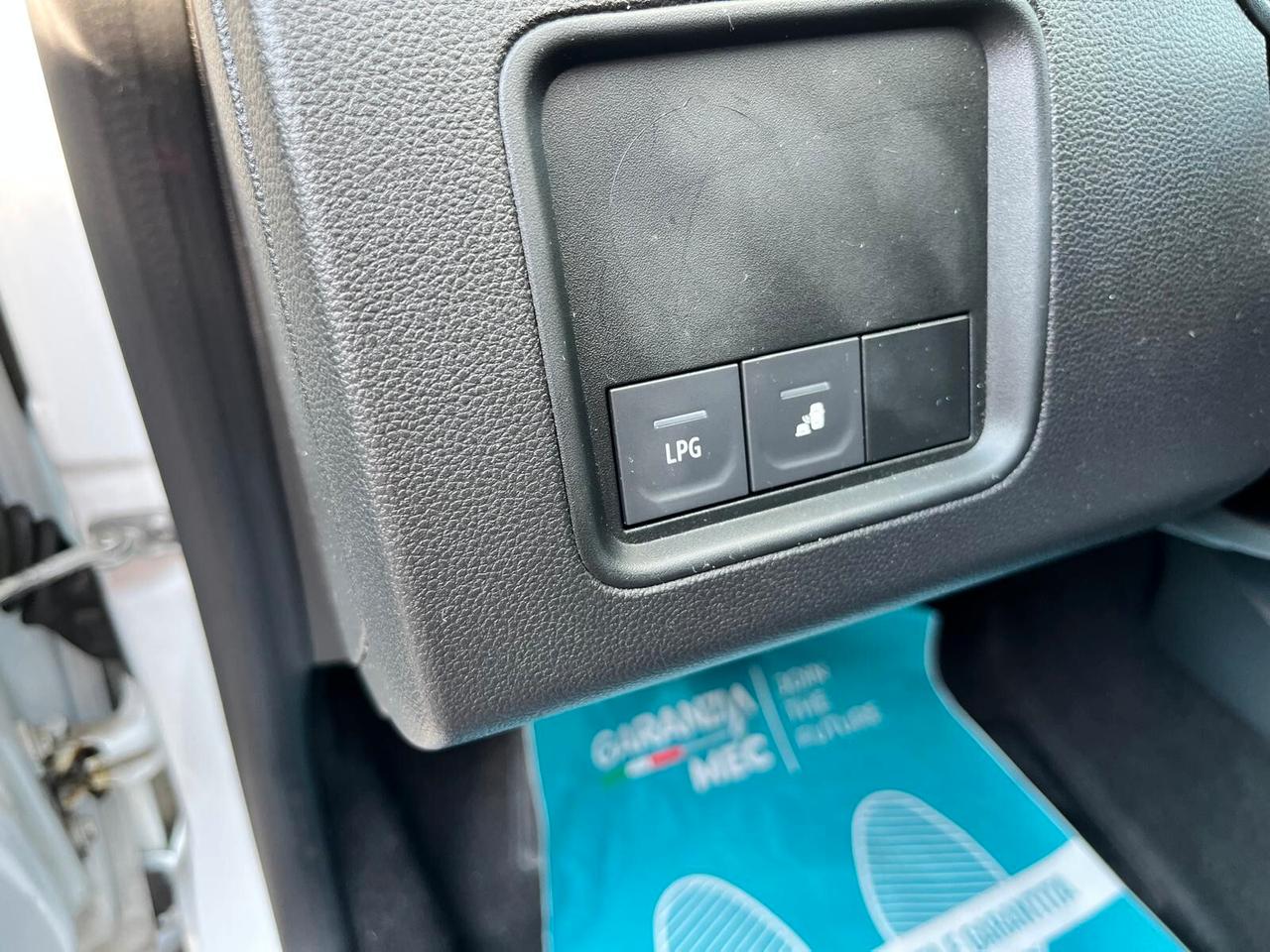 Dacia Duster 1.0 TCe GPL 4x2 Journey UP