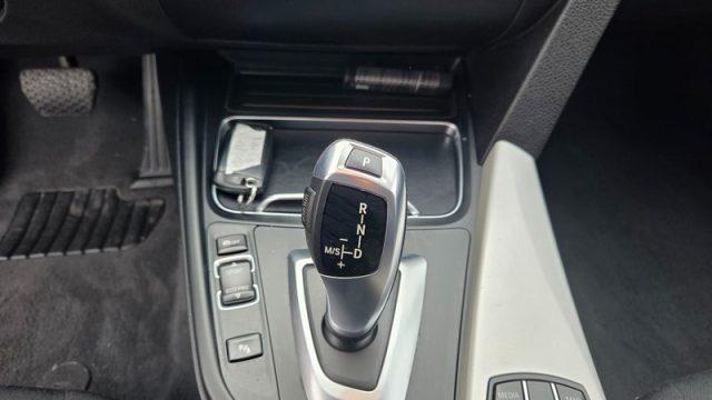 BMW 318 d Touring Business Advantage PERMUTE BMW SERVICES