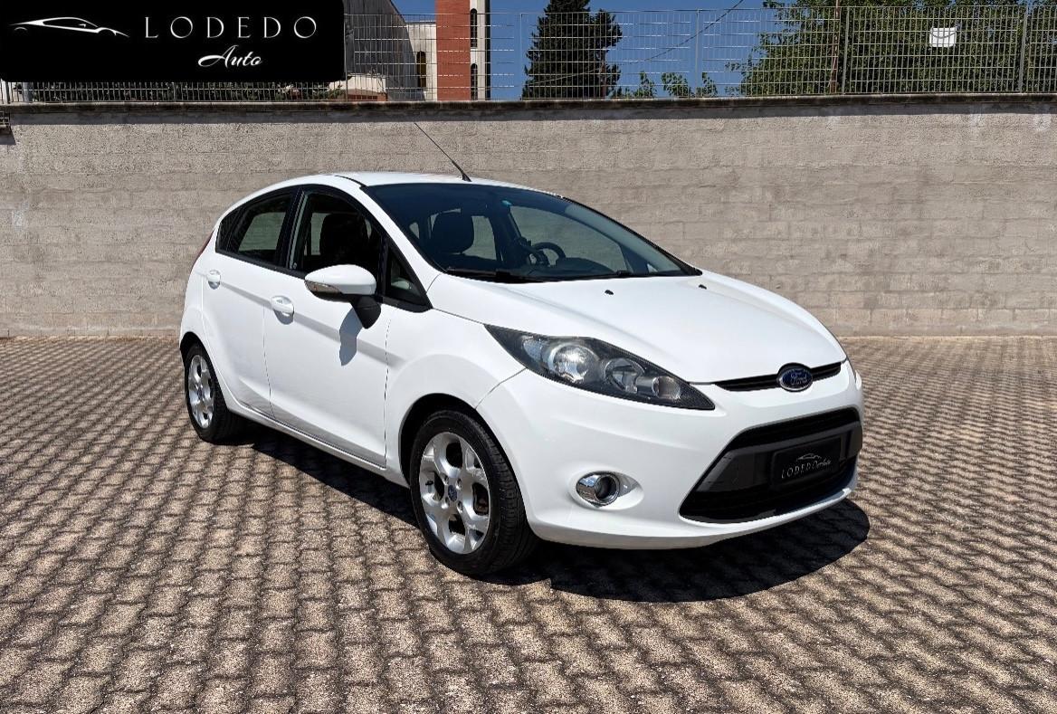 Ford Fiesta 1.2 60CV 5p. Benzina 2012 neopatentati