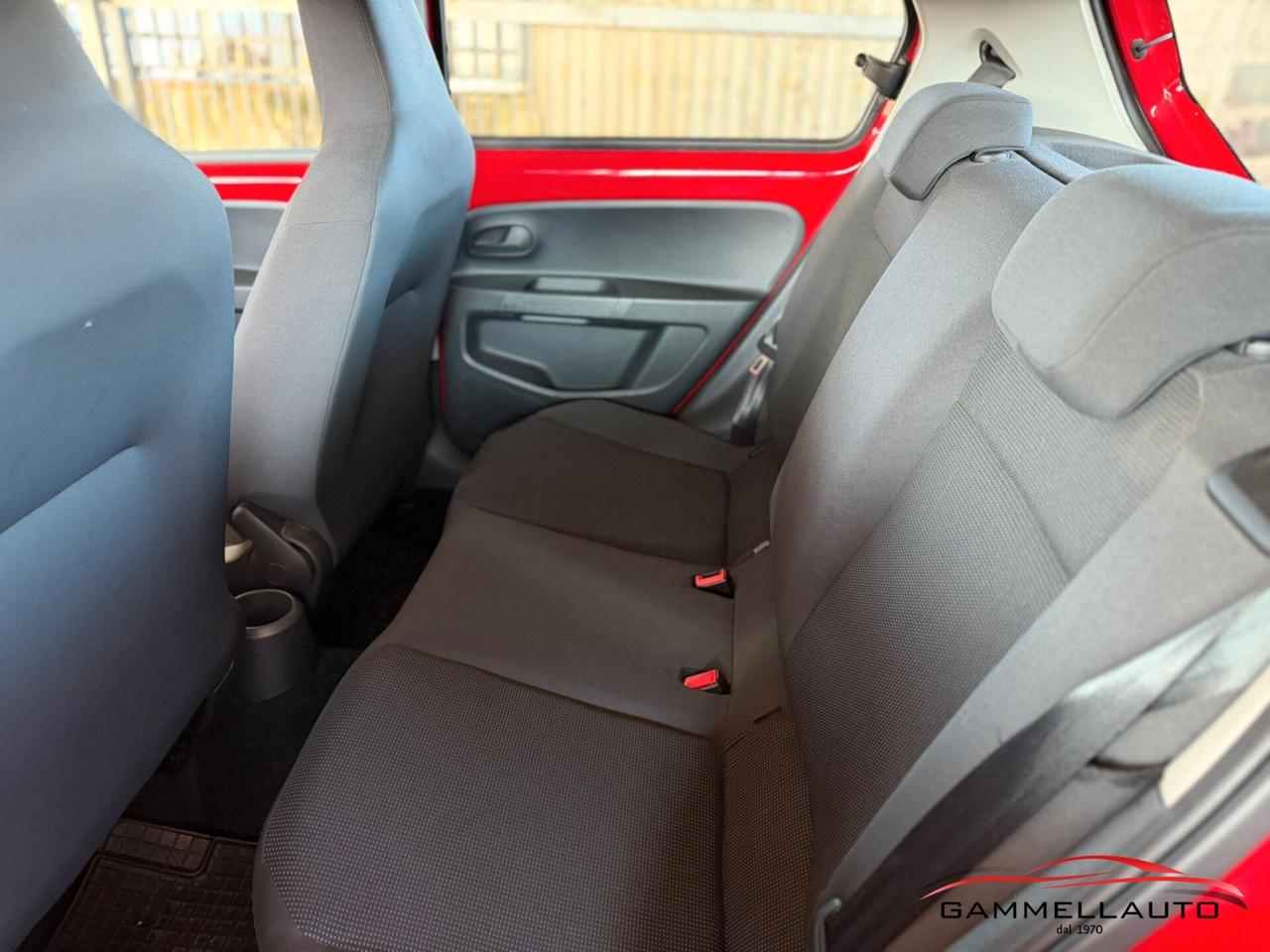 Volkswagen up! 1.0 metano take