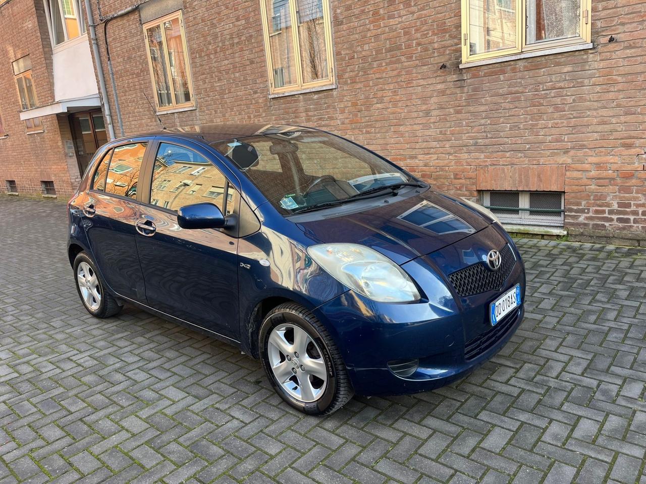 Toyota Yaris 1.4 D-4D 5 porte