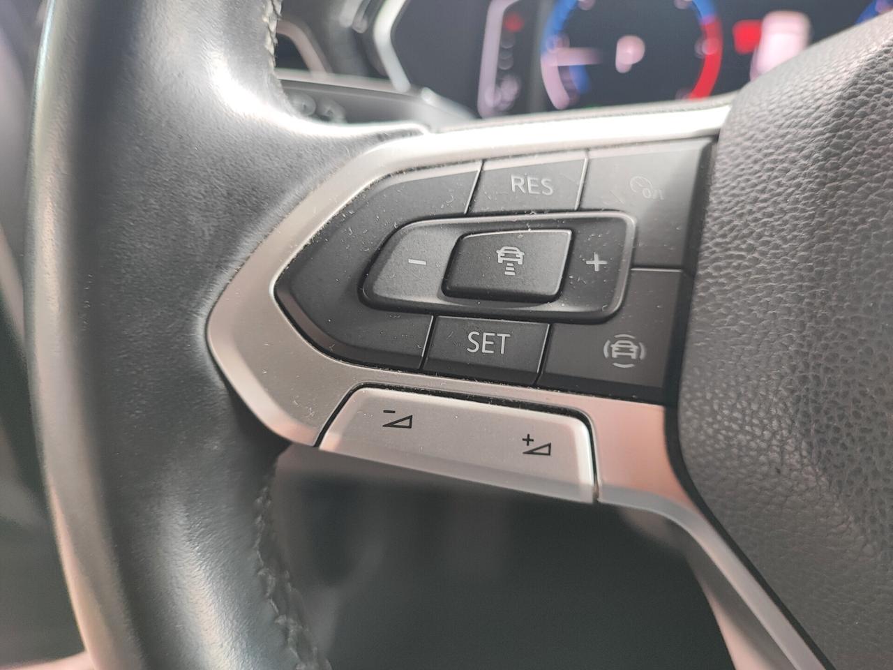 Volkswagen T-Cross 1.6 TDI DSG SCR Style BMT