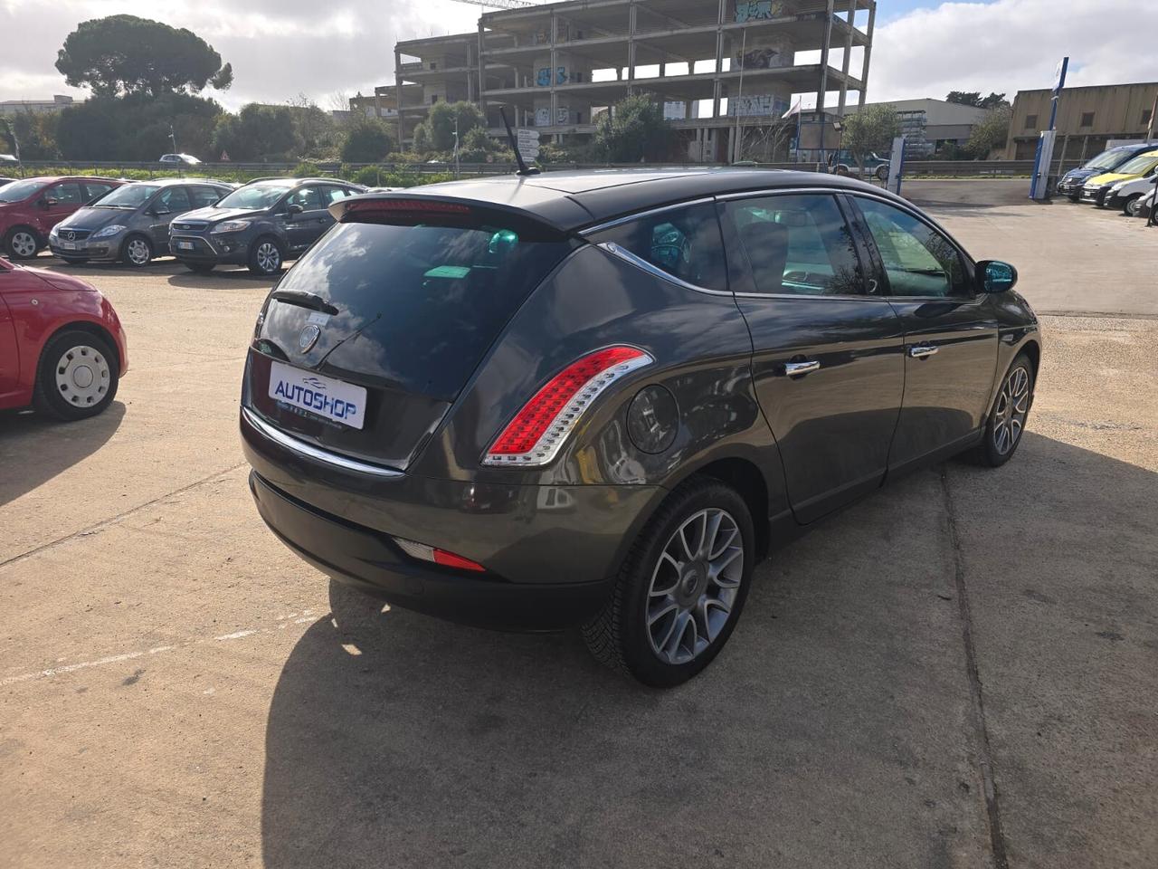 Lancia Delta 1.6 MJT DPF Platino